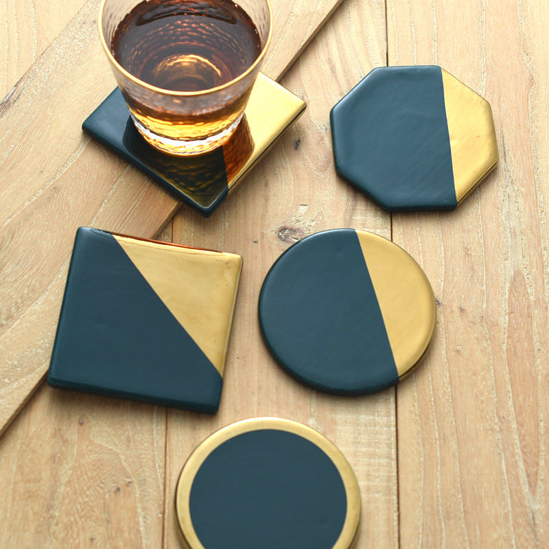 Vintage green gilded ceramic coaster, view 3