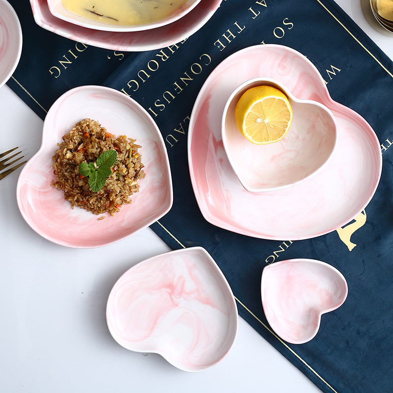 Heart-shaped spoon rest, view 2