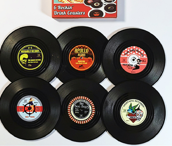 Retro nostalgic vinyl record coaster, view 3