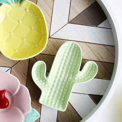 Small dipping saucer