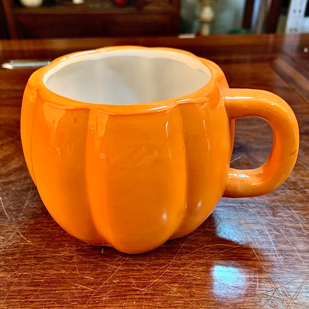 Small pumpkin mug, view 2