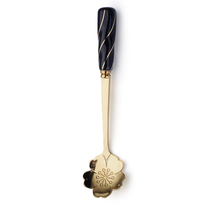 Flower-shaped spoon, view 2