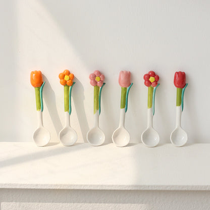 Tulip spoon rest, view 3