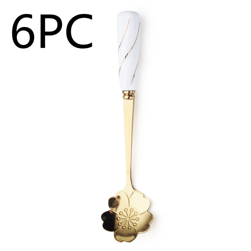 Flower-shaped spoon, view 3