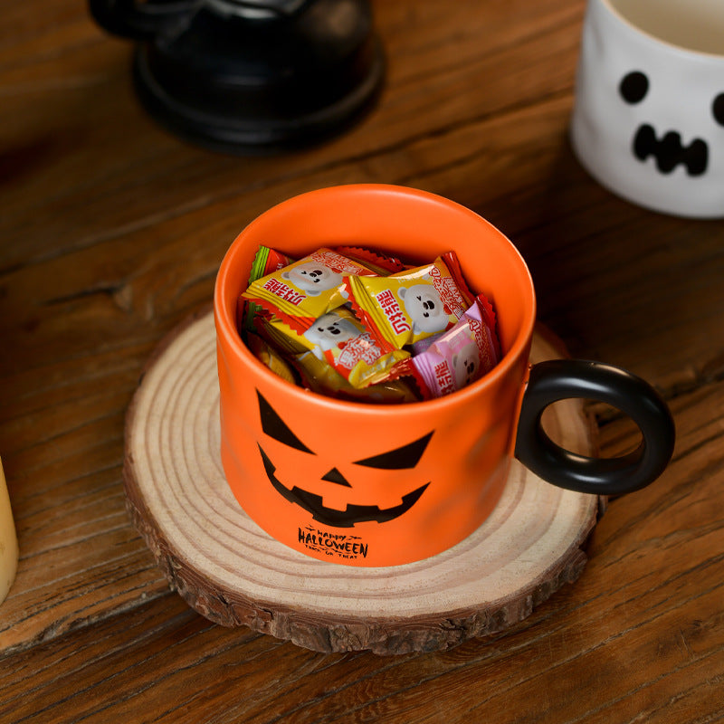 Pumpkin ceramic mug, view 2
